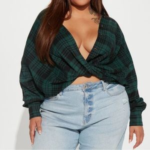 (NWT) Twist Front Plaid Shirt - 3X